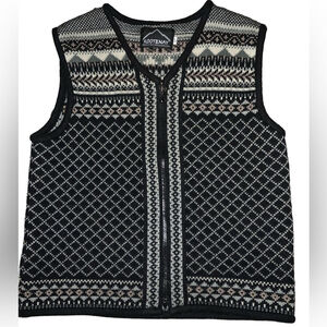 Kootenay wool vest size small